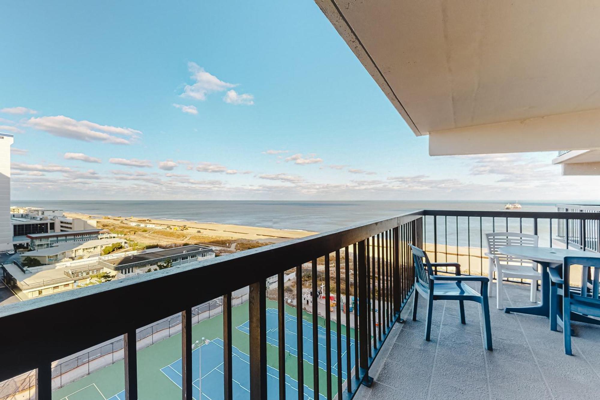 Sea Watch Condos IV Ошен Сити Номер фото