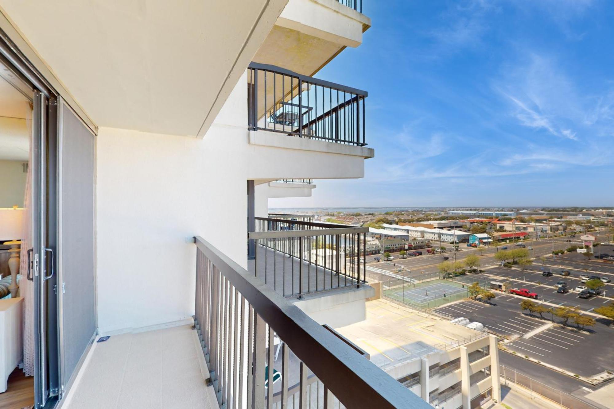 Sea Watch Condos IV Ошен Сити Экстерьер фото